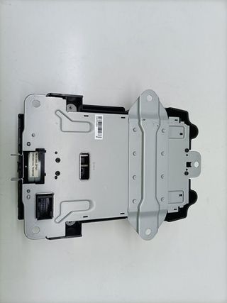 PANTALLA MULTIFUNCION PEUGEOT 3008 (2)