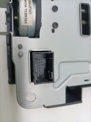 PANTALLA MULTIFUNCION PEUGEOT 3008 (2)