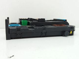 CAJA RELES / FUSIBLES PEUGEOT 2008 (--.2013->) (4)
