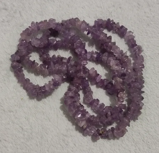 Collar de piedras naturales