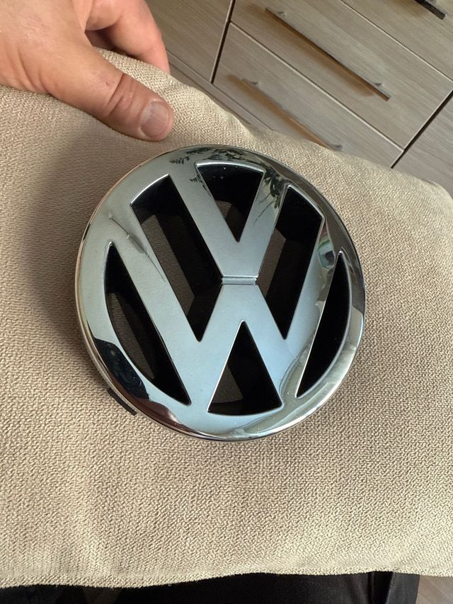 Logotipo Volkswagen PassatB5 ,Jetta4,Golf IV (1J)