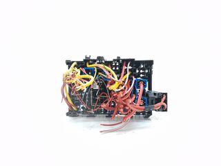 CAJA RELES / FUSIBLES RENAULT CLIO V (3)