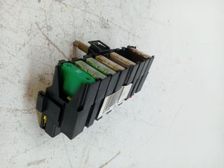 CAJA RELES / FUSIBLES PEUGEOT 307 (S1) (4)