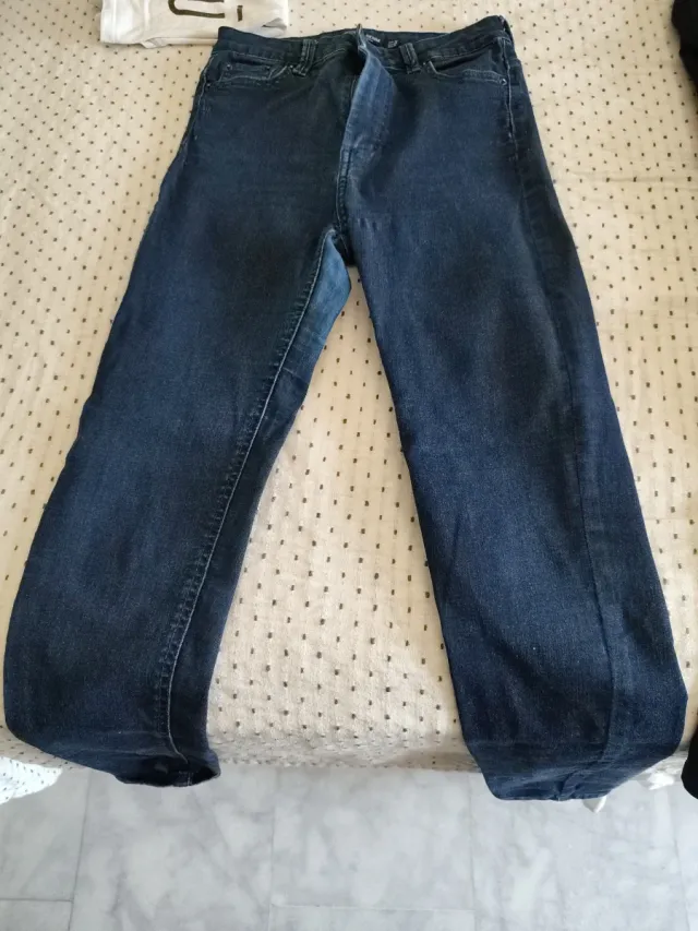 Pantalón vaquero Bershka 14-15 años