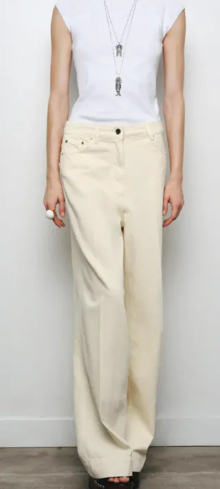 Pantalón recto Zara beige