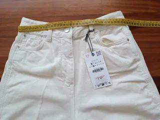 Pantalón recto Zara beige