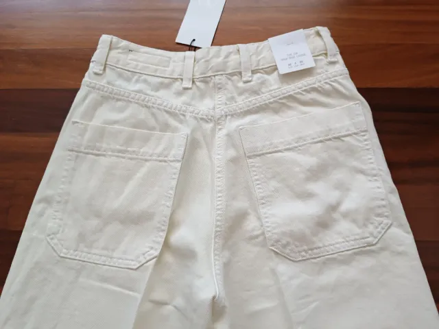 Pantalón recto Zara beige