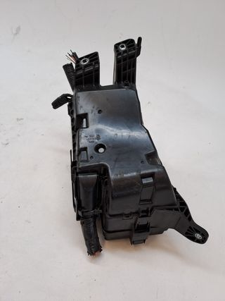 CAJA RELES / FUSIBLES LEXUS NX (3)