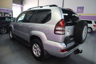 Toyota Land Cruiser 3.0 D-4D VX 163cv LARGO AUT.