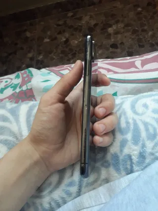 iPhone X grigio siderale