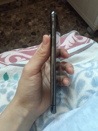 iPhone X grigio siderale
