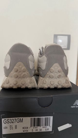 Zapatillas New Balance 327 Gris/Blanco