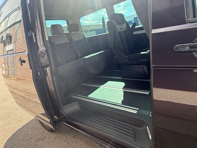 Volkswagen Multivan 2012