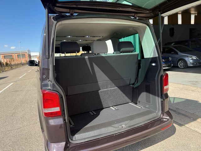 Volkswagen Multivan 2012