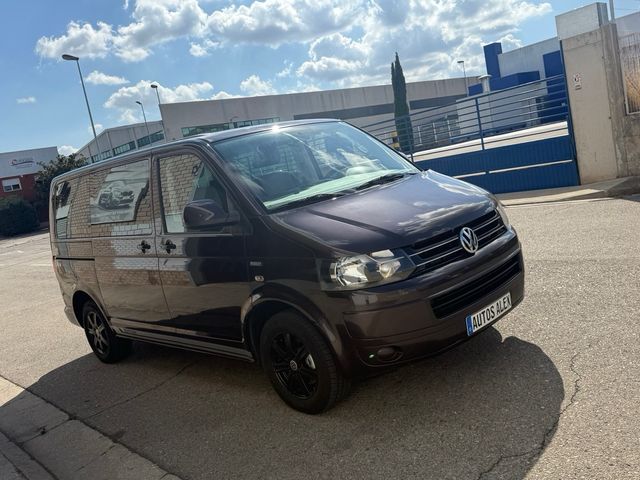 Volkswagen Multivan 2012