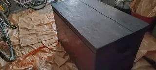 Baúl antiguo de madera