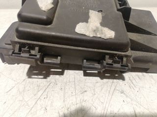 CAJA RELES / FUSIBLES VOLKSWAGEN POLO BERLINA (6N1)