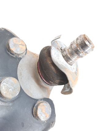 BRAZO SUSPENSION INFERIOR DELANTERO IZQUIERDO CITROEN C3 (2)