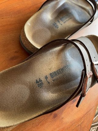 Birkenstock Arizona Estrechas - Mocha