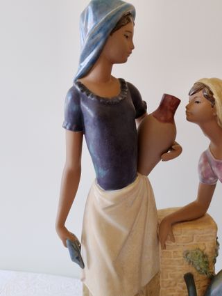 Figura Nao by Lladró