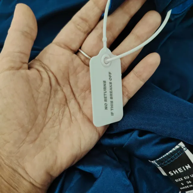 Vestido largo azul oscuro invitada