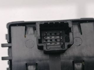 MANDO ELEVALUNAS DELANTERO IZQUIERDO RENAULT CLIO IV (5)