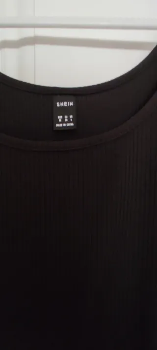 Vestido midi SHEIN negro talla M