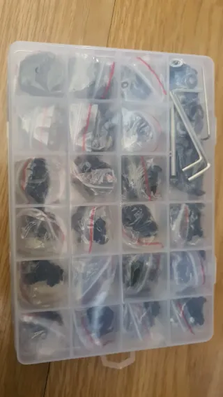 Juego de Tornillos y Tuercas Métricos 1274 Pcs M2