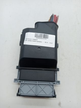 CAJA RELES / FUSIBLES OPEL ZAFIRA TOURER