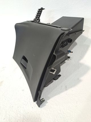 GUANTERA CITROEN C4 PICASSO (3)