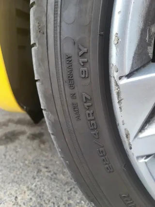 Neumáticos Bridgestone 225/45 R17 Potenza S 001