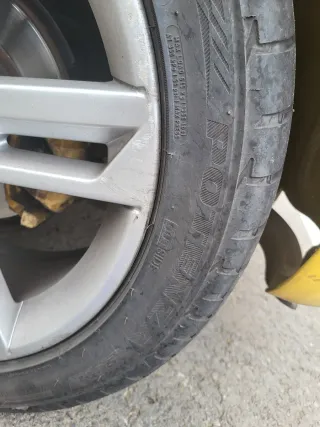 Neumáticos Bridgestone 225/45 R17 Potenza S 001