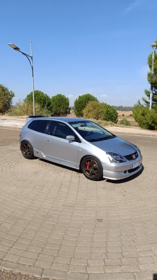 Honda Civic type R ACEPTO CAMBIO 