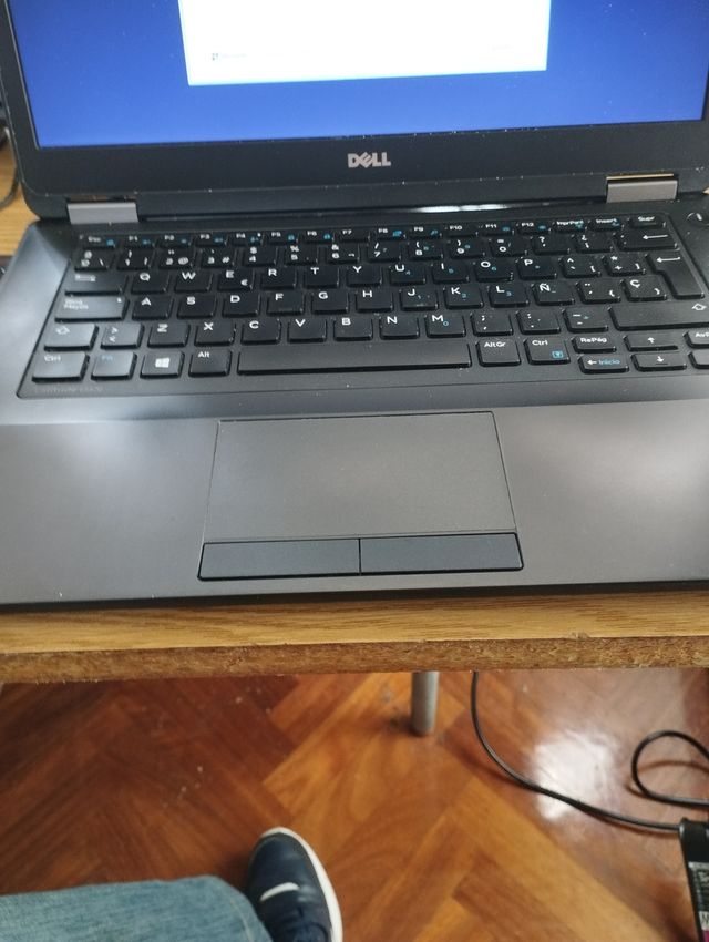 Dell Latitude E5470 i5 2.4GHz 8GB RAM 256GB SSD.