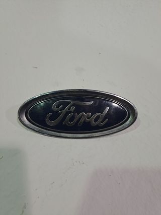 EMBLEMA FORD FOCUS