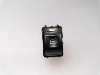 MANDO ELEVALUNAS DELANTERO DERECHO MERCEDES-BENZ CITAN (W415