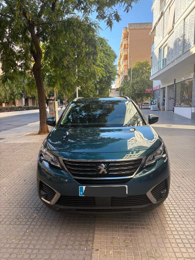 Peugeot 5008 2017