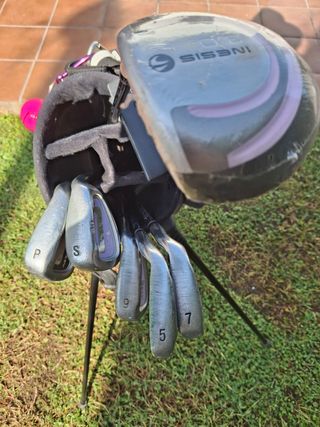 Bolsa y palos de golf para mujer