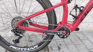 Bici Doble Suspensión Carbono Berria