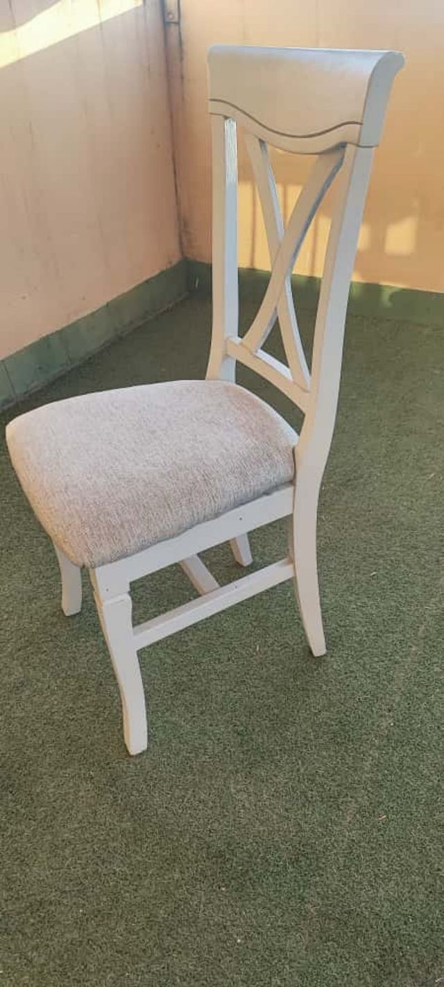 Sillas de madera maciza de pino