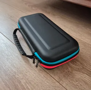 Nintendo Switch + Funda + Mando inalambrico