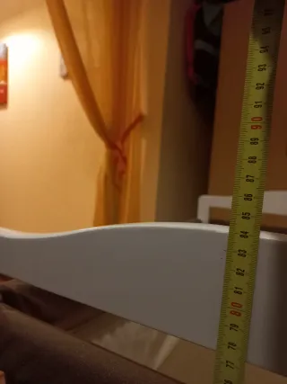 Minicuna blanca con estampado de topos