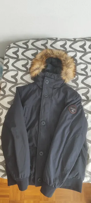 Parka Napapijri azul marino con Capucha
