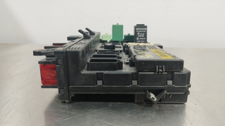 CAJA RELES / FUSIBLES LAND ROVER RANGE ROVER (LM)