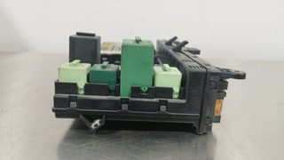 CAJA RELES / FUSIBLES LAND ROVER RANGE ROVER (LM)