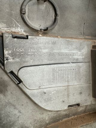 Defensa Ford Focus XR 2007 Negra