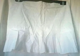 Minifalda blanca nueva