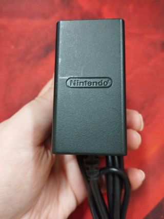 Nintendo Switch Lite Coral + caricabatterie