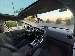 Peugeot 3008 2016