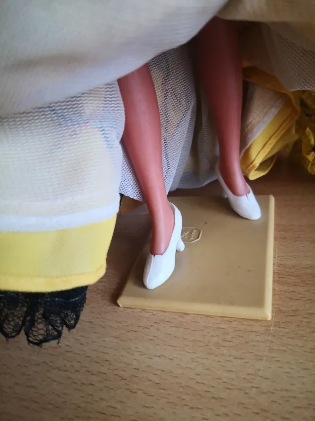 Bambola vintage spagnola ballerina di flamenco